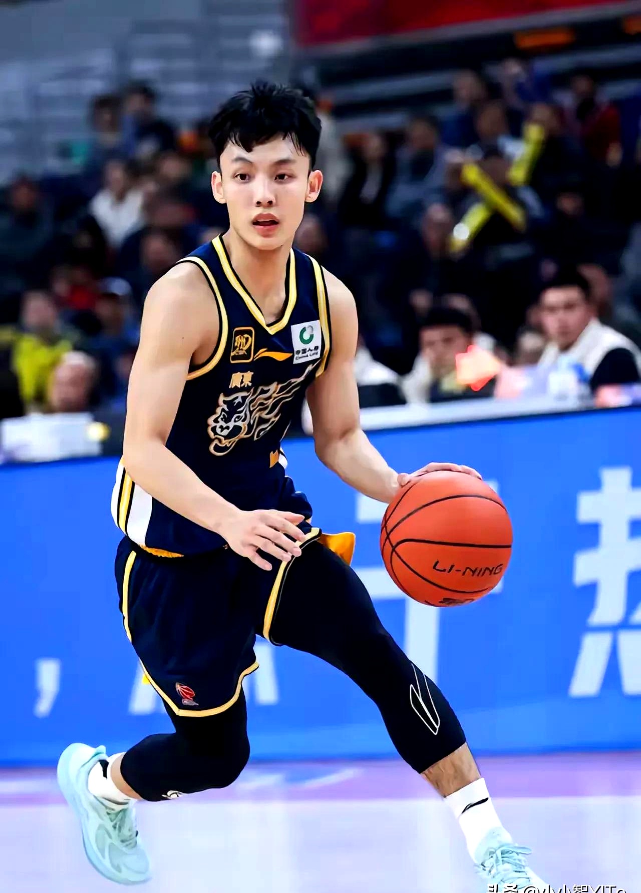 九游游戏下载CBA常规赛冲刺阶段再迎强敌；罗马官宣签约；主帅态度：管理层满意；年轻球员得到机会的简单介绍